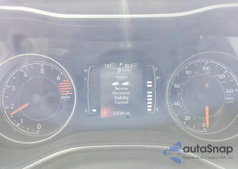 2019 Jeep Cherokee Latitude Plus 4X4 from USA, damaged, VIN 1C4PJMLB8KD465816